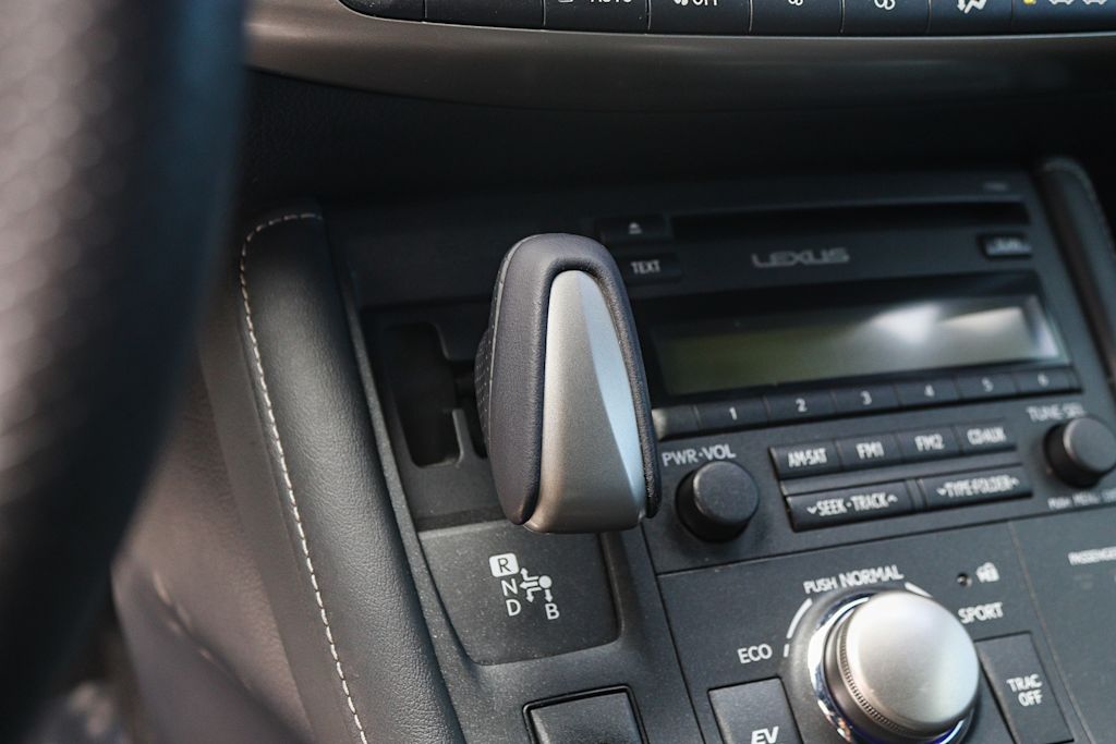 Thumbnail: 2014 Lexus CT - 12