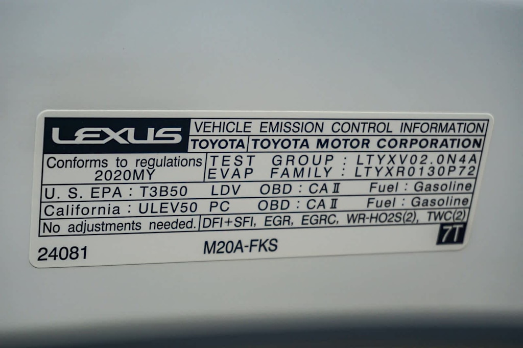 Thumbnail: 2020 Lexus UX - 17