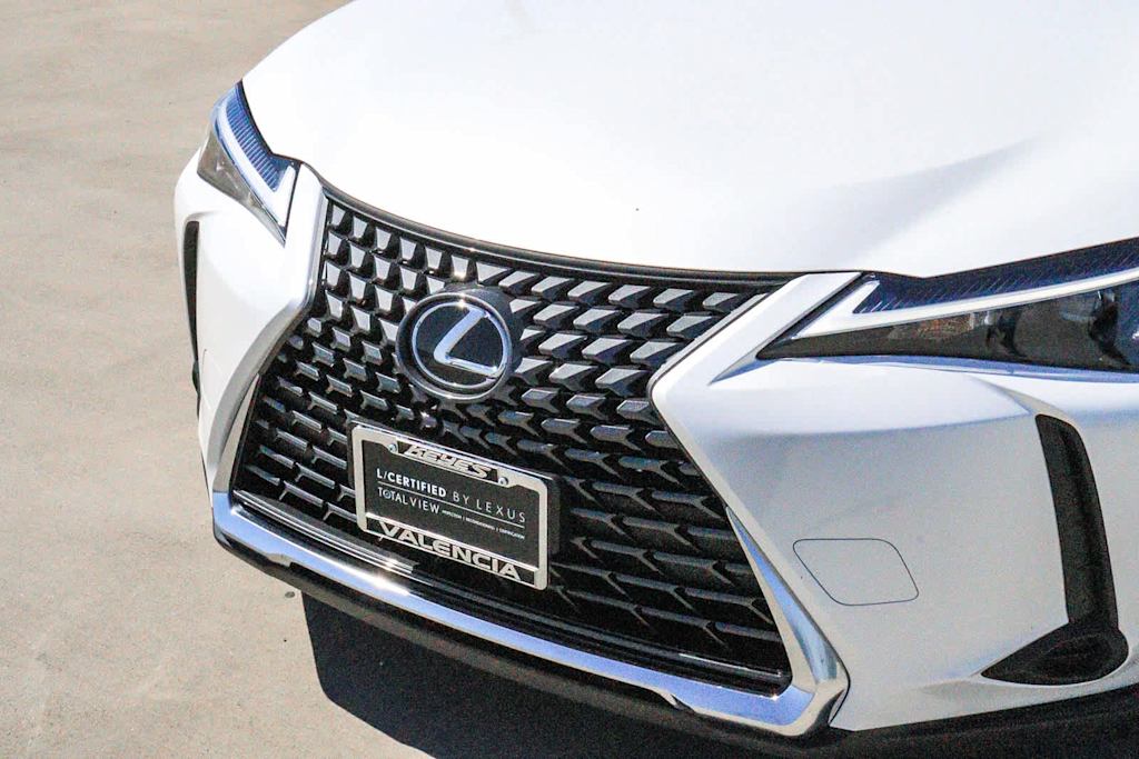 Thumbnail: 2025 Lexus UX - 21