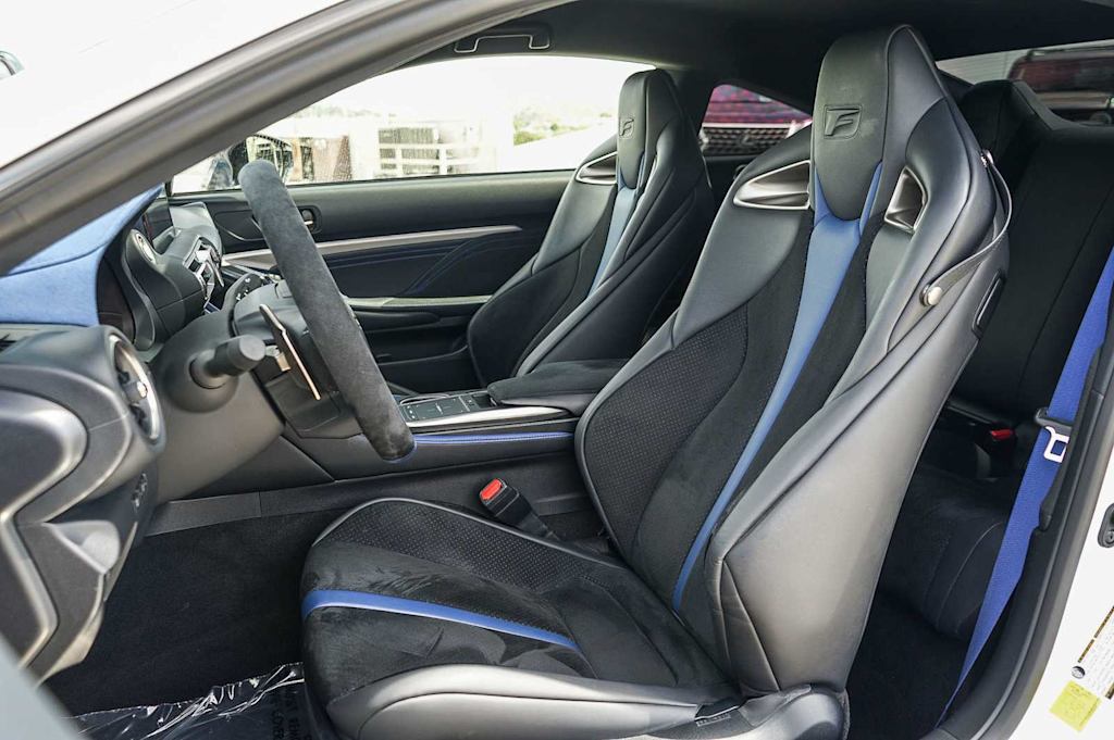 Thumbnail: 2024 Lexus ES - 11