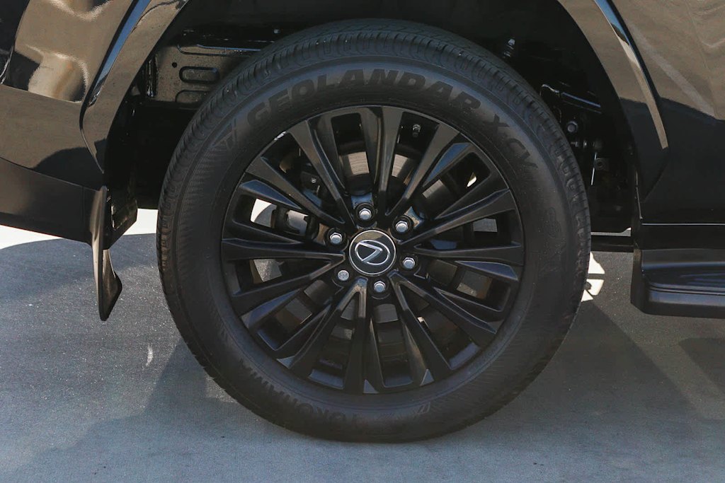 Thumbnail: 2023 Lexus LX - 22