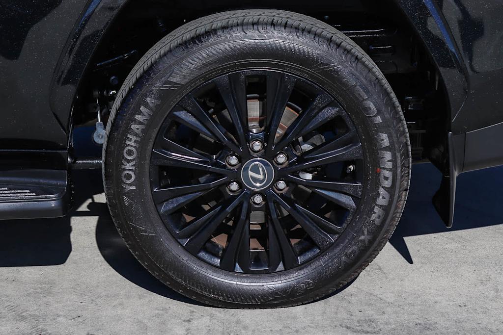 Thumbnail: 2023 Lexus LX - 23