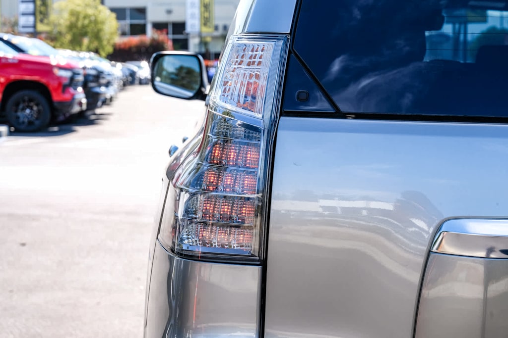 2023 Lexus GX 460 22