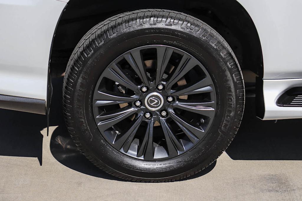 Thumbnail: 2021 Lexus GX - 22
