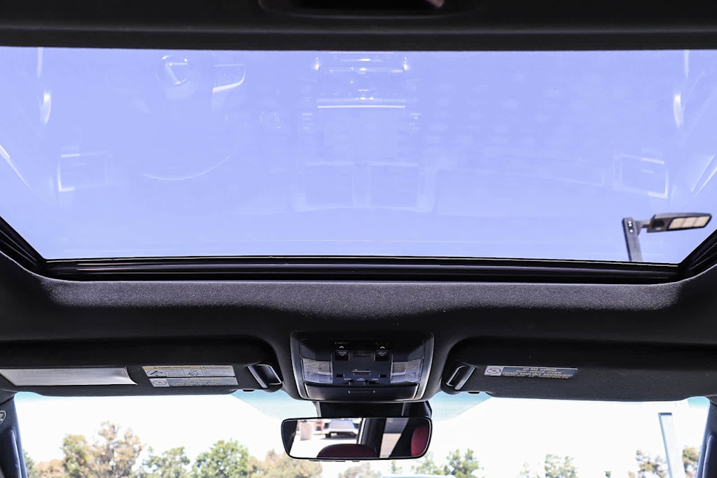 Thumbnail: 2021 Lexus GX - 24