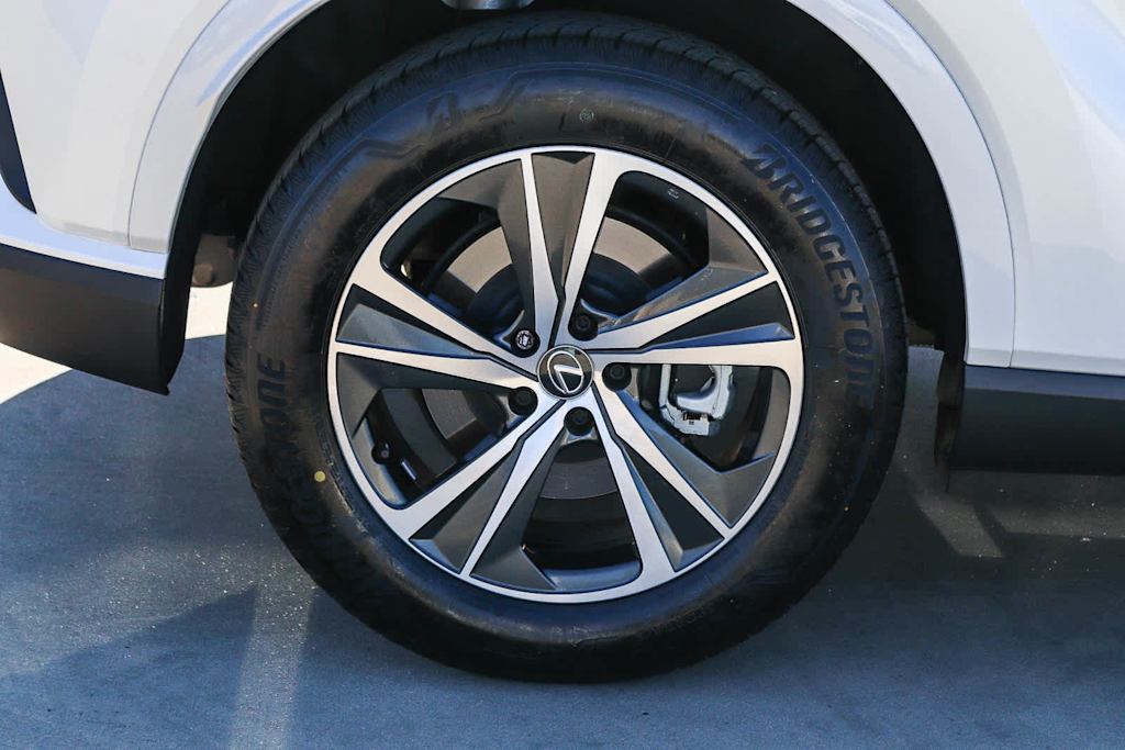 Thumbnail: 2025 Lexus RX - 22