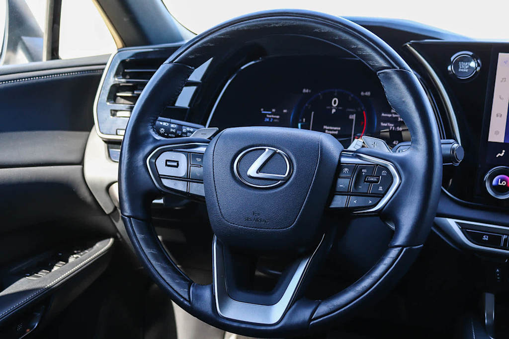 Thumbnail: 2025 Lexus RX - 8