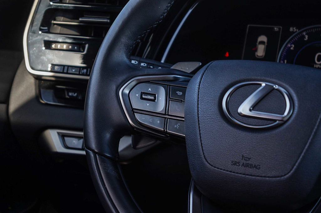 Thumbnail: 2024 Lexus RX - 23