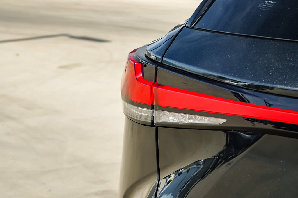 Thumbnail: 2023 Lexus RX - 19