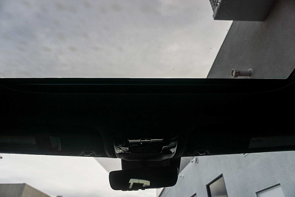 Thumbnail: 2023 Lexus RX - 23