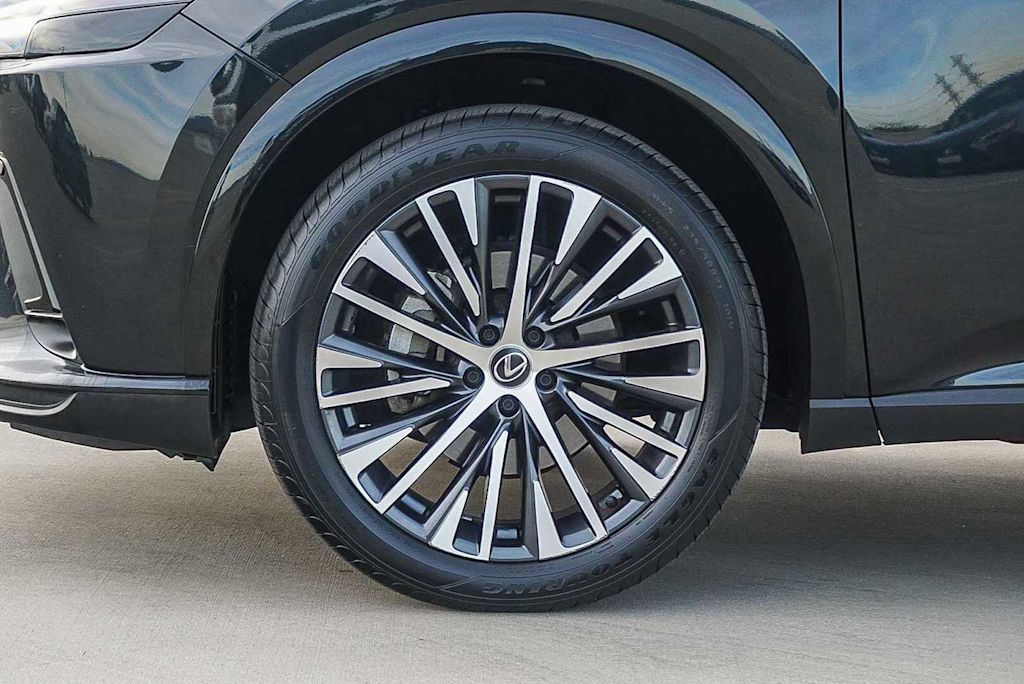 Thumbnail: 2023 Lexus RX - 6