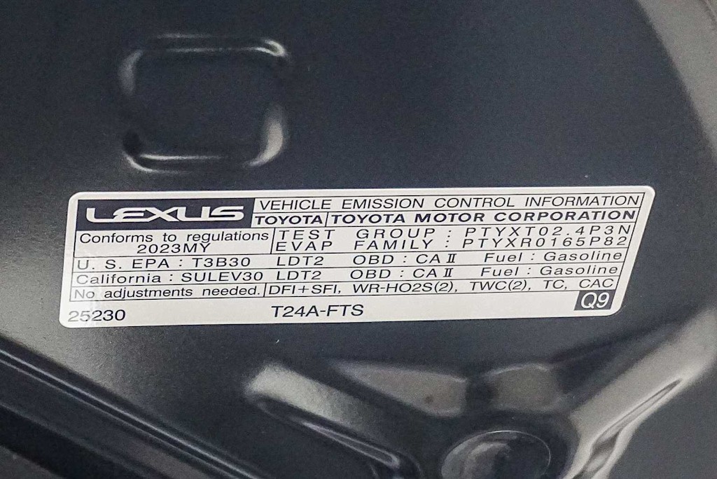 Thumbnail: 2023 Lexus RX - 16