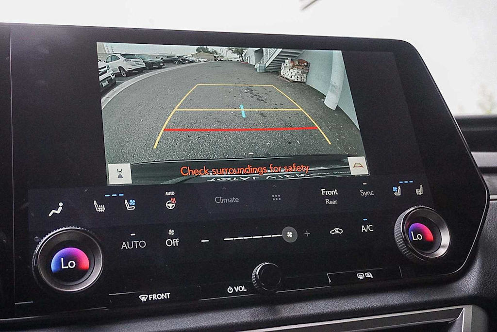 Thumbnail: 2023 Lexus RX - 27