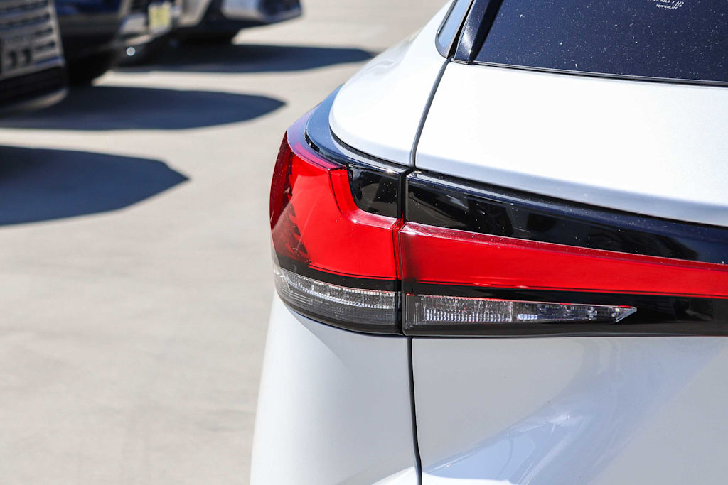 Thumbnail: 2024 Lexus RX - 25