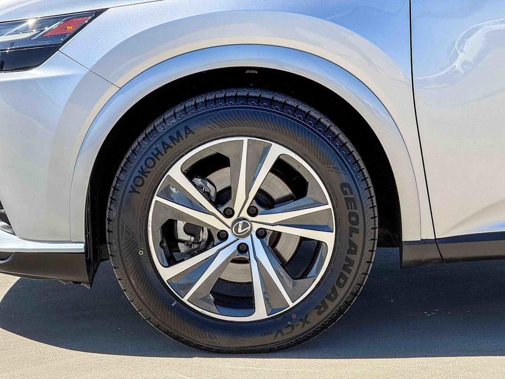 Thumbnail: 2023 Lexus RX - 7