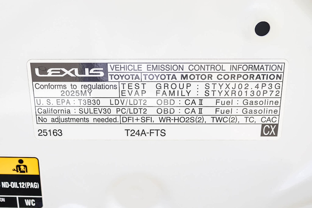 Thumbnail: 2025 Lexus ES - 17