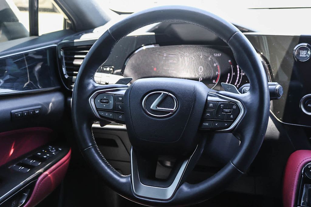 Thumbnail: 2025 Lexus ES - 9