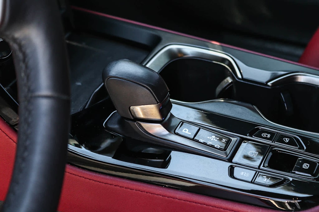 Thumbnail: 2025 Lexus ES - 14