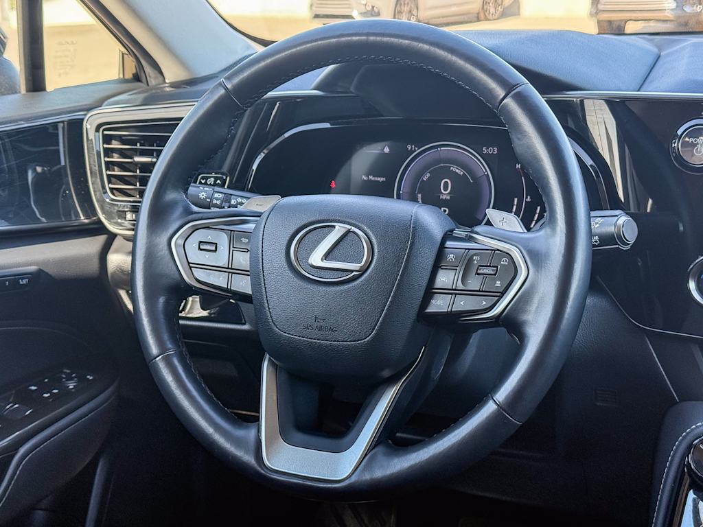 Thumbnail: 2024 Lexus ES - 9