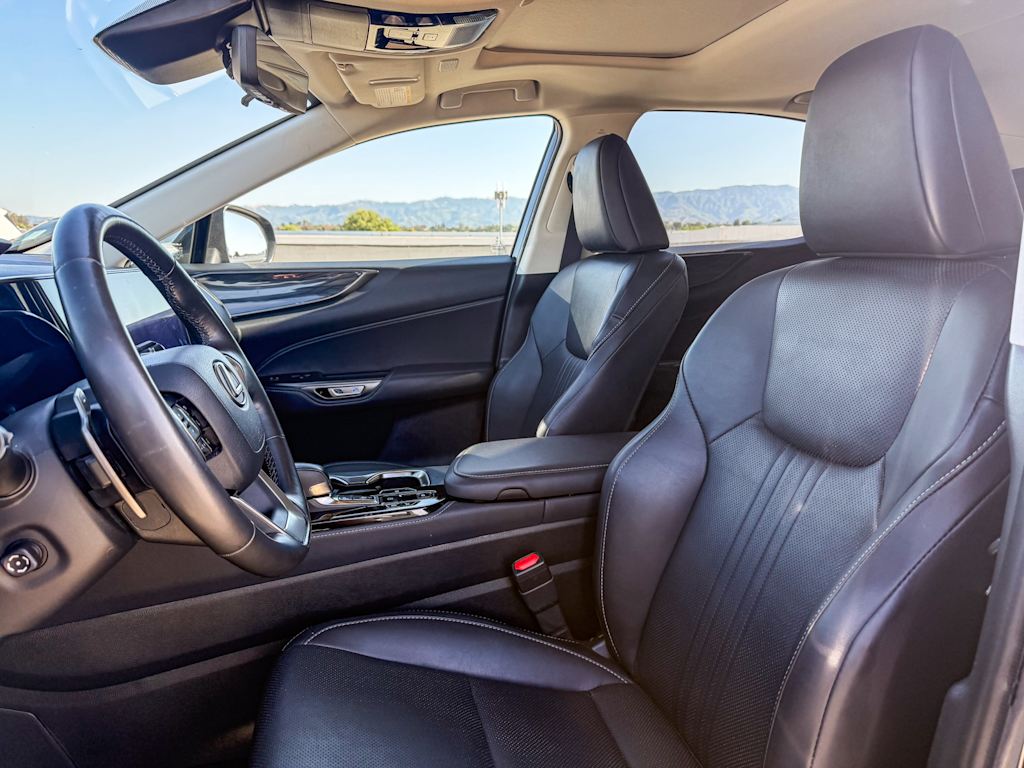 Thumbnail: 2024 Lexus ES - 11