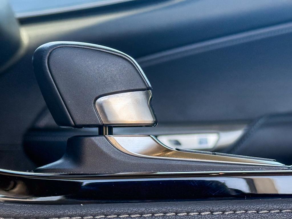 Thumbnail: 2024 Lexus ES - 14