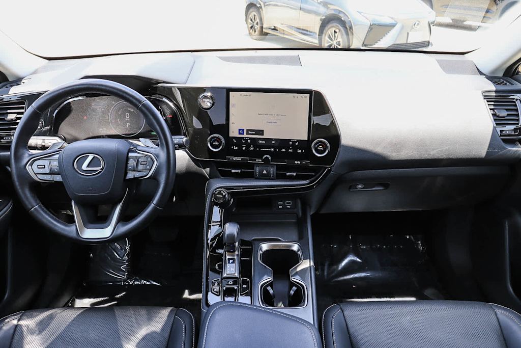 Thumbnail: 2025 Lexus ES - 2