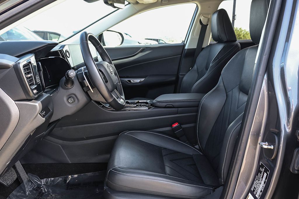 Thumbnail: 2024 Lexus ES - 10