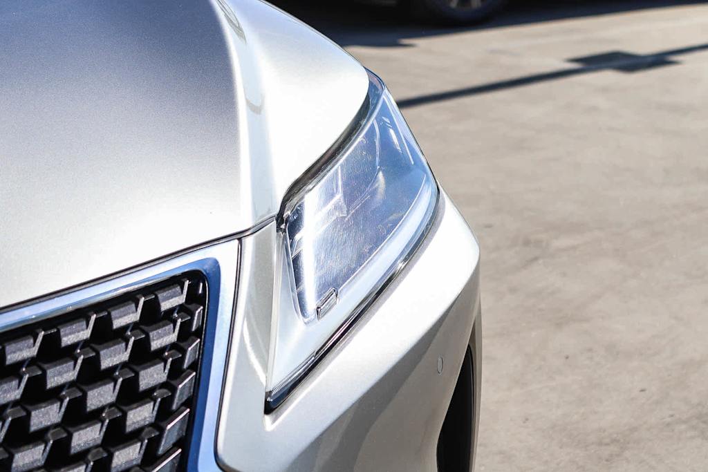 Thumbnail: 2020 Lexus RX - 19