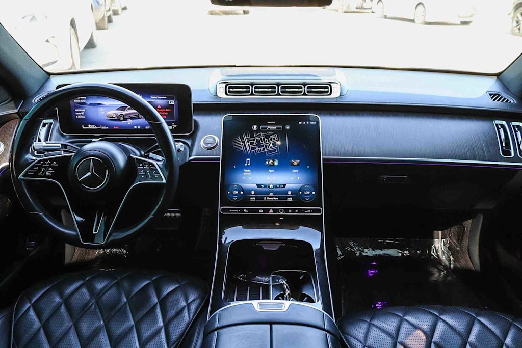 Thumbnail: 2022 Mercedes-Benz S-Class - 2