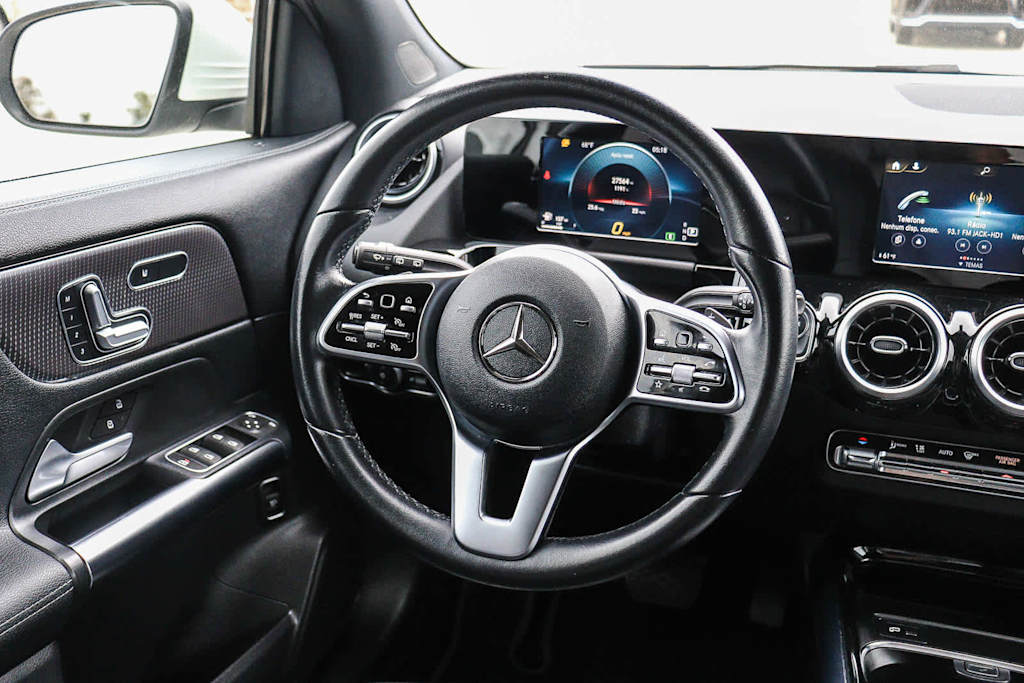 Thumbnail: 2021 Mercedes-Benz GLA - 9