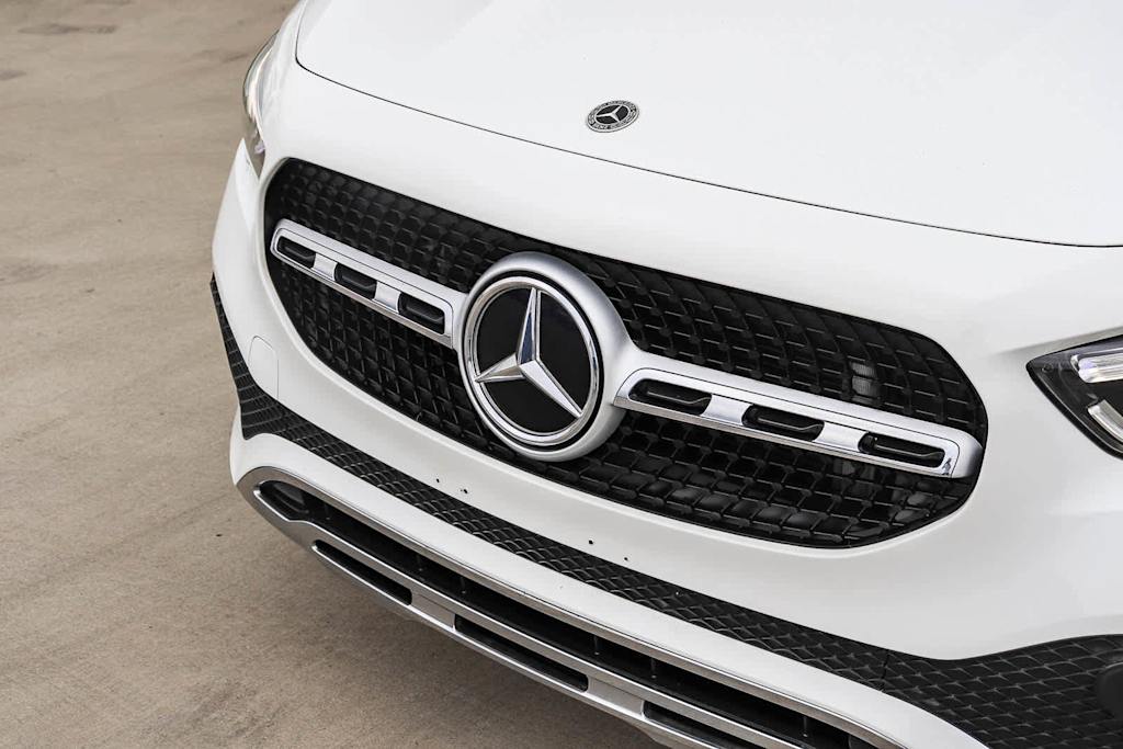 Thumbnail: 2021 Mercedes-Benz GLA - 18