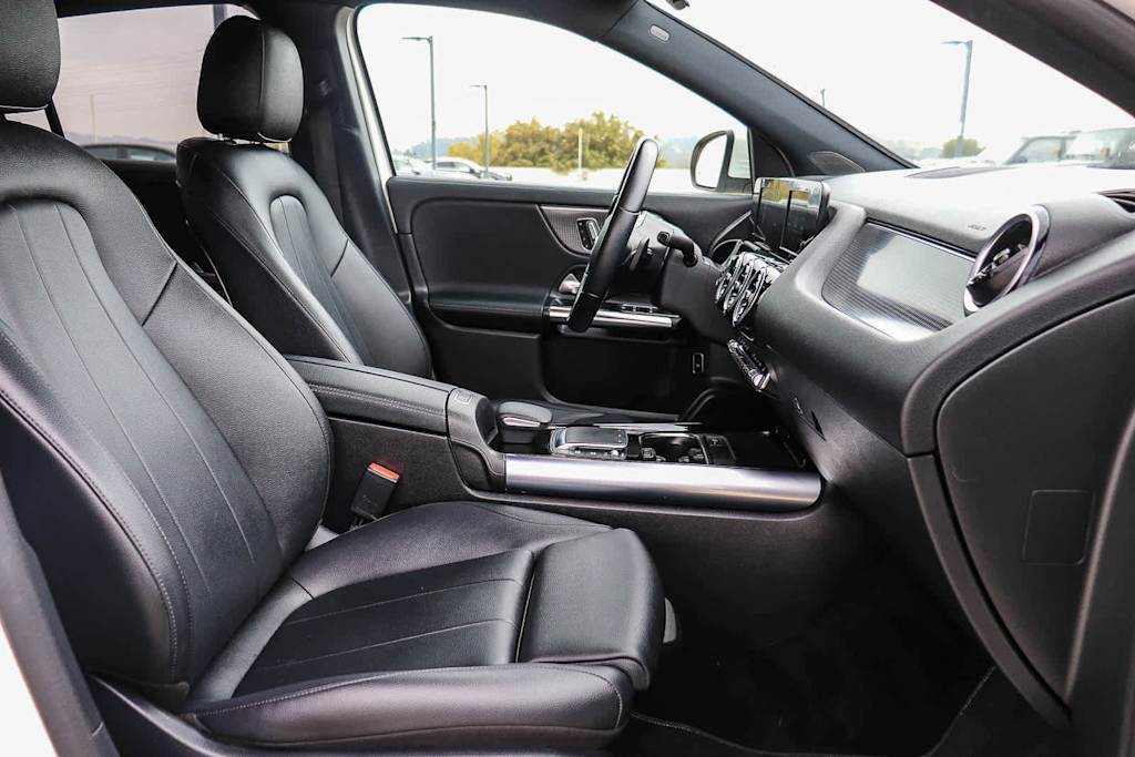 Thumbnail: 2021 Mercedes-Benz GLA - 10