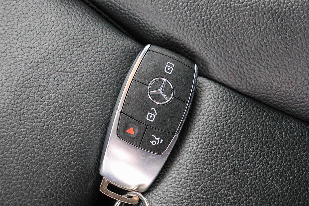 Thumbnail: 2021 Mercedes-Benz GLA - 14