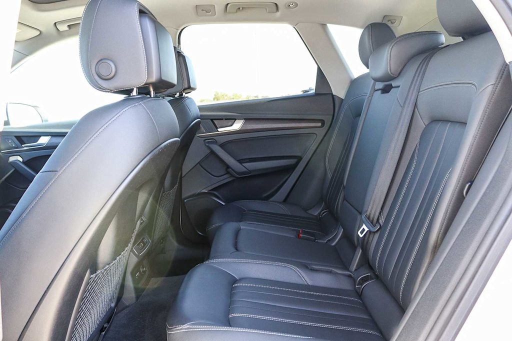 Thumbnail: 2021 Audi Q5 - 12