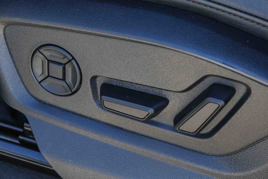 Thumbnail: 2021 Audi Q7 - 29