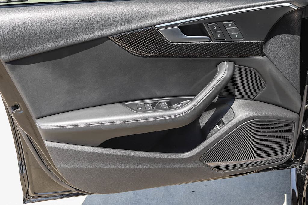 Thumbnail: 2019 Audi S4 - 29