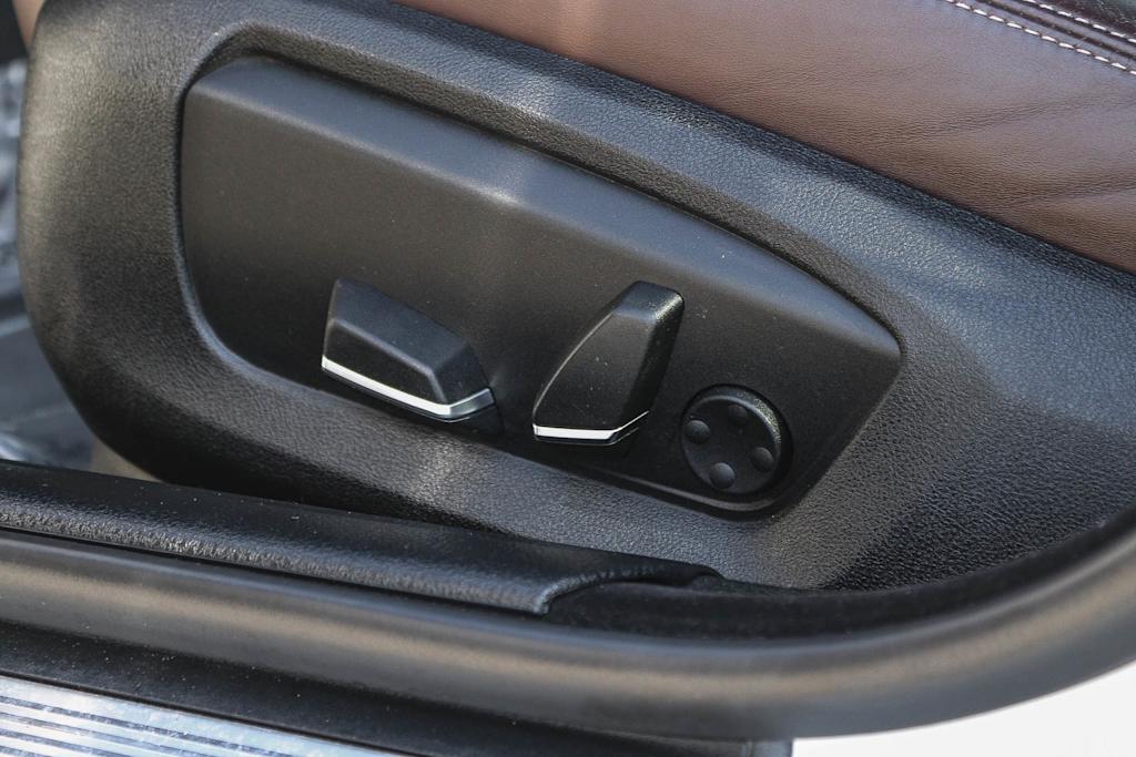 Thumbnail: 2016 BMW 5 Series - 29