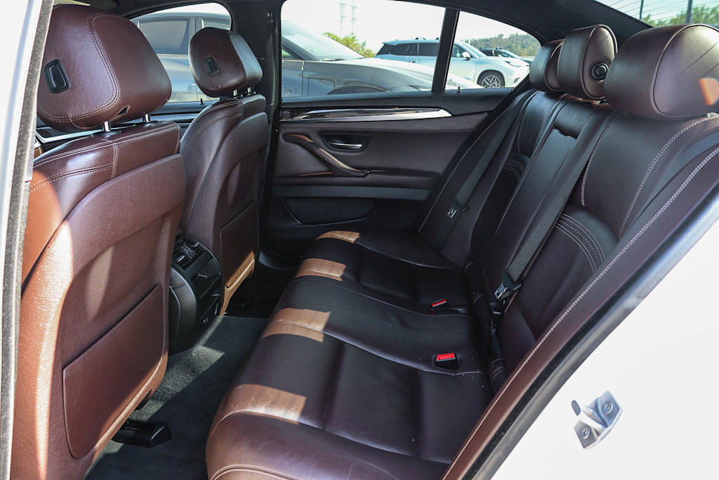 Thumbnail: 2016 BMW 5 Series - 12
