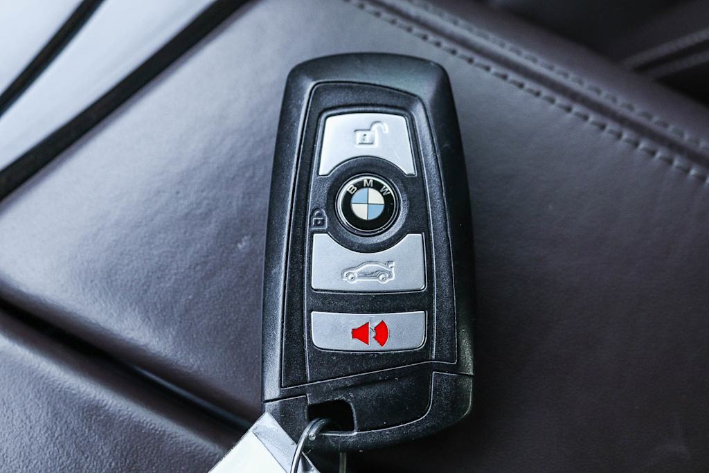 Thumbnail: 2016 BMW 5 Series - 17