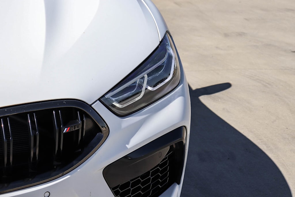 Thumbnail: 2023 BMW M8 - 21