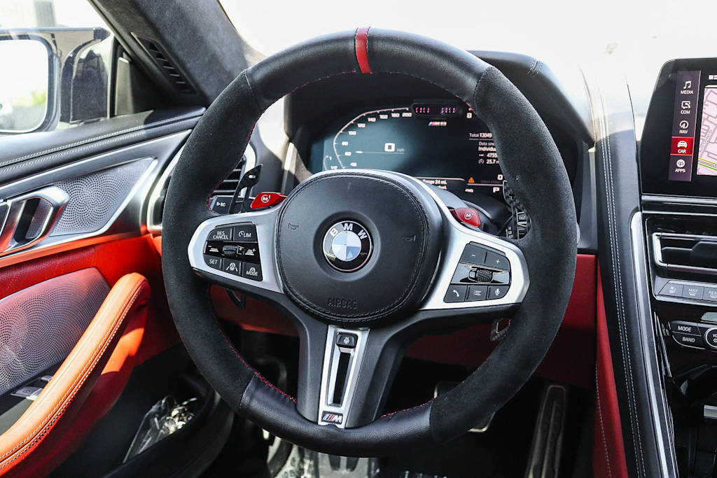 Thumbnail: 2023 BMW M8 - 9