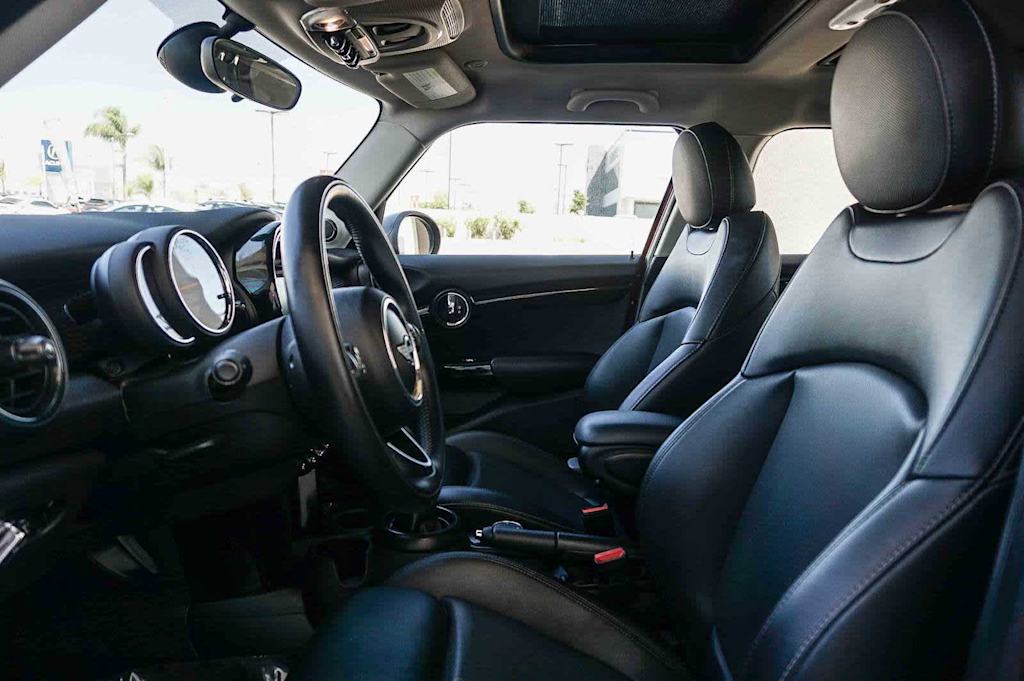 Thumbnail: 2018 MINI Cooper - 9