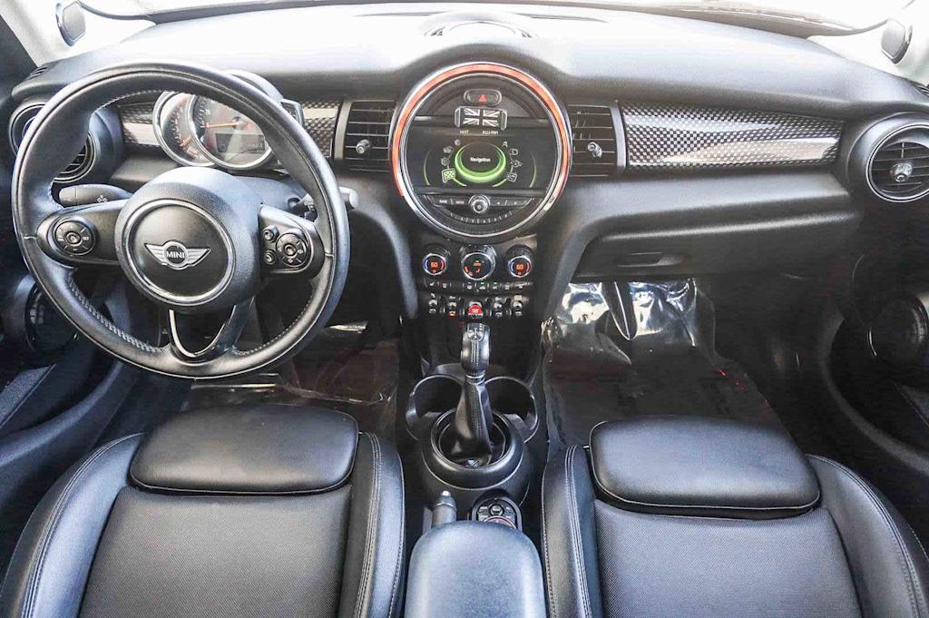 Thumbnail: 2018 MINI Cooper - 2
