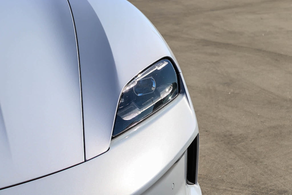 Thumbnail: 2025 Porsche Taycan - 5