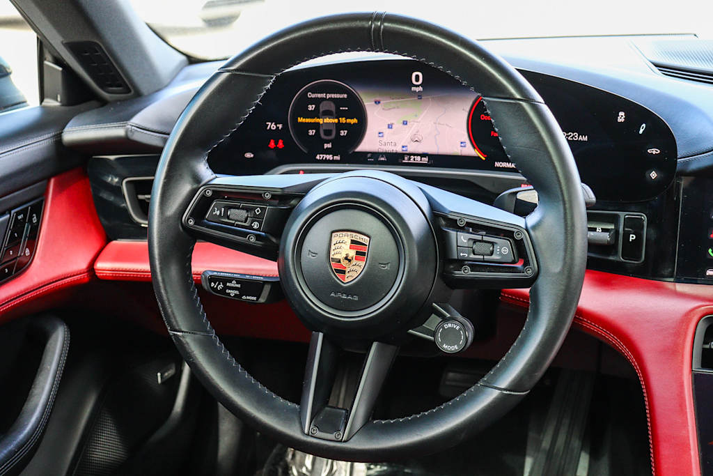 Thumbnail: 2020 Porsche Taycan - 7
