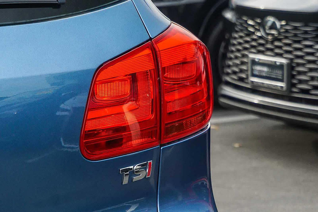 Thumbnail: 2017 Volkswagen Tiguan - 23