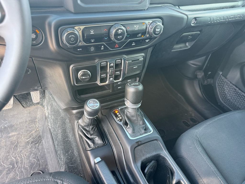 Thumbnail: 2023 Jeep Wrangler - 11