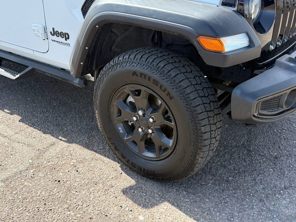 Thumbnail: 2022 Jeep Wrangler - 6