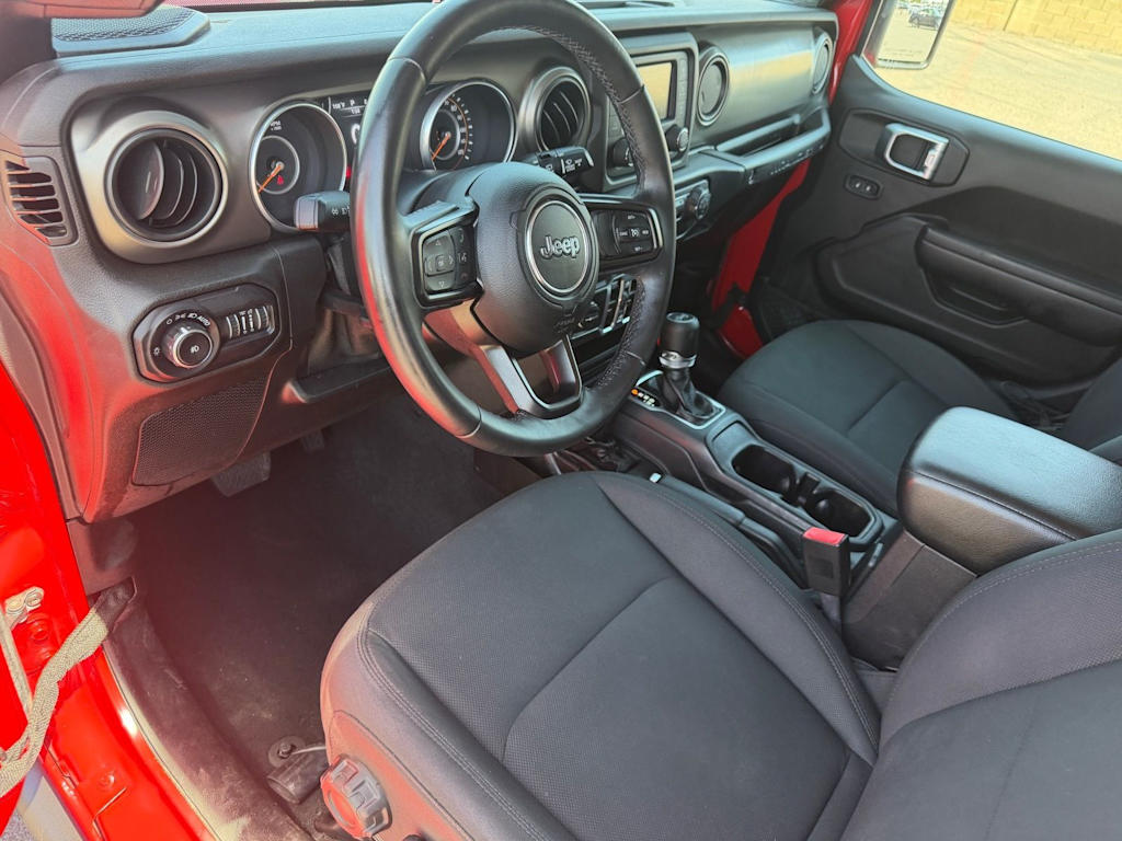Thumbnail: 2018 Jeep Wrangler - 8