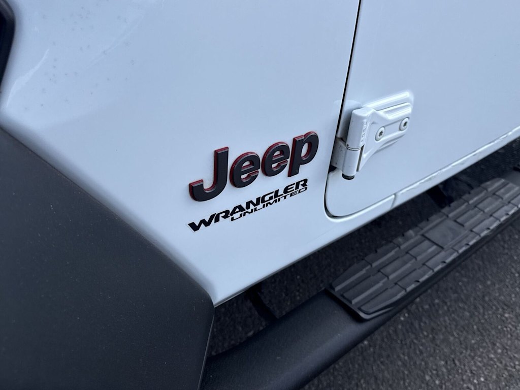 Image 7 of 2021 Jeep Wrangler